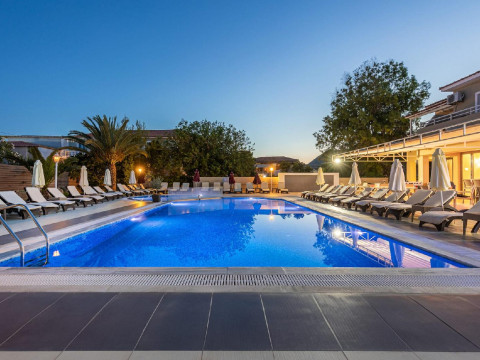 Esperia Hotel