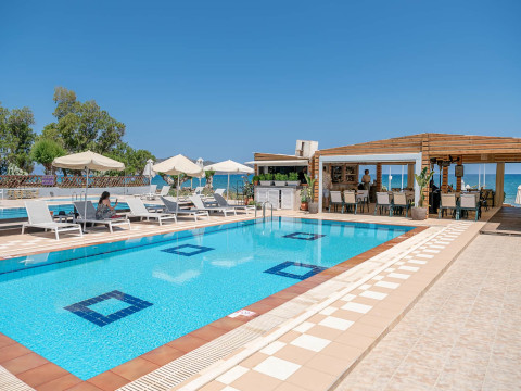 ESPERIDES BEACH HOTEL APARTMENTS