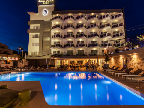 Essence Hotel Boutique by Don Paquito