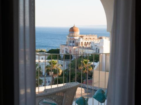 Est Hotel