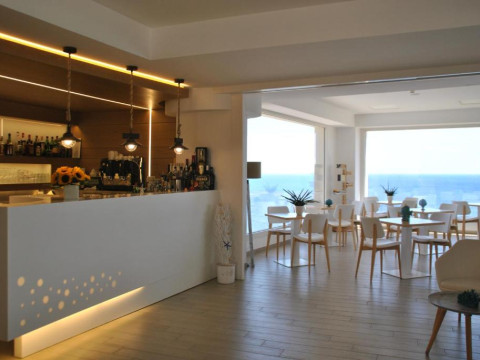 Est Hotel