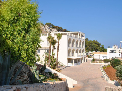 Est Hotel