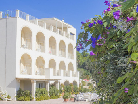 Est Hotel