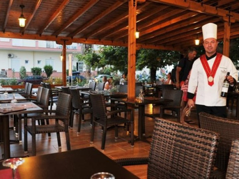 ESTELLE HOTEL