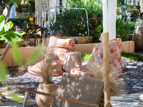 Eva Beach Hotel