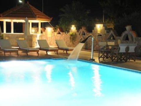 Evalia Apartments