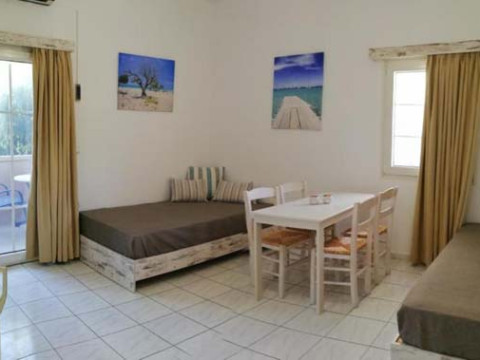 EVINA Rooms & Villas - Junior Suites Hotel