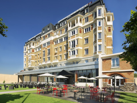 EXECUTIVE HOTEL PARIS