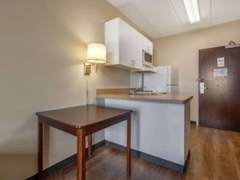 EXTENDED STAY AMERICA CHICAGO - MIDWAY