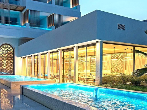 Akasha Beach Hotel & Spa