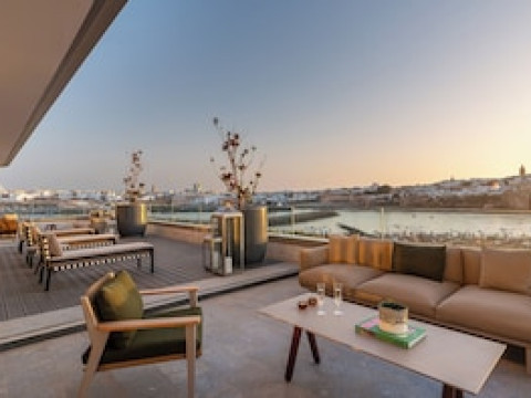 FAIRMONT LA MARINA HOTEL & RESIDENCES