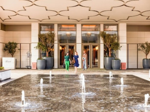FAIRMONT LA MARINA HOTEL & RESIDENCES