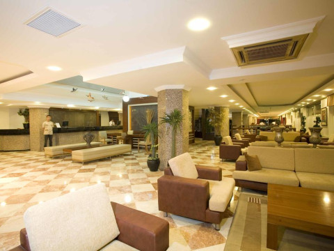 FAME BEACH HOTEL(EX. FAME RESIDENCE PARK)