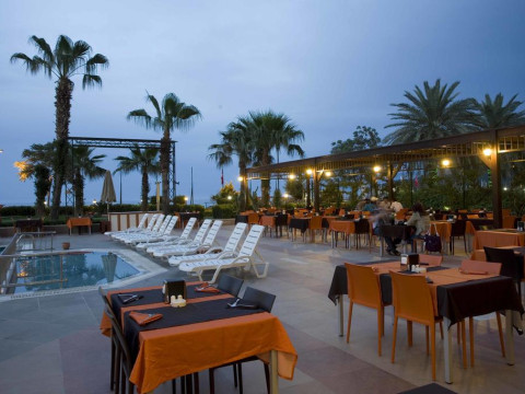 FAME BEACH HOTEL(EX. FAME RESIDENCE PARK)