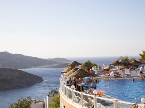 FAMILY BELVEDERE HOTEL