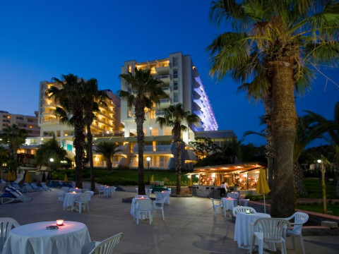 Hotel Fantasia Deluxe