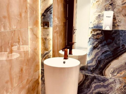 FIFTY5 Suite Hotel
