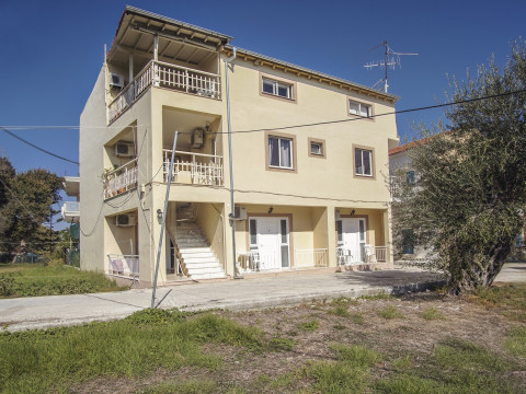 FINATA STUDIOS