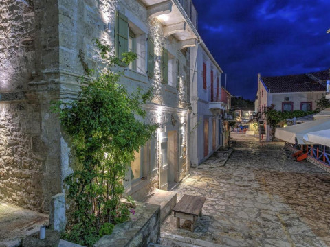 FISCARDONNA LUXURY SUITES