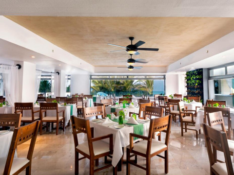 Flamingo Cancun All Inclusive