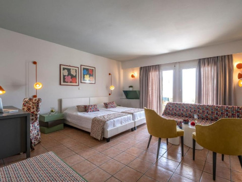 Flisvos Royal Hotel Tolo