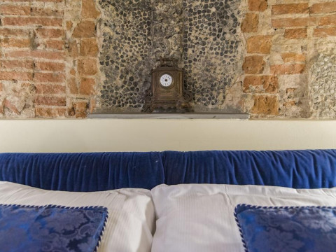 Florence Ariento Romantic Apartment