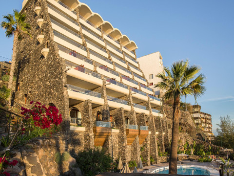 FLOW DATCA SURF AND BEACH HOTEL
