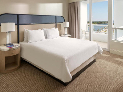 Fontainebleau Miami Beach