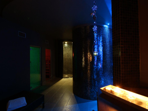 For You Hotel
