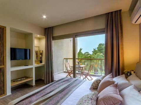 Forest Resort Suites Skiathos
