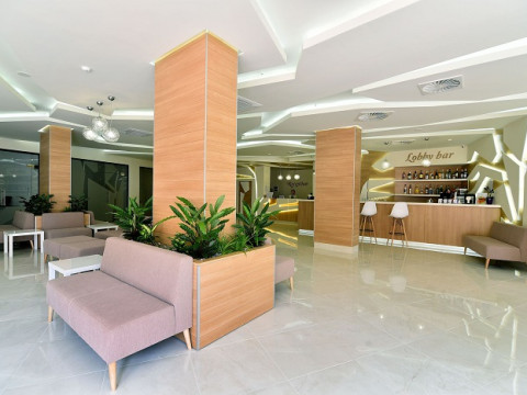 FORESTA GRIFID HOTEL