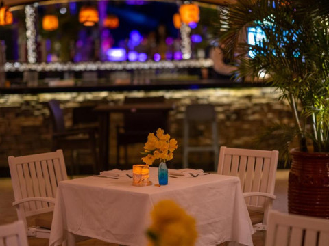 Fort Arabesque - The West Bay (Adults Only 16+)