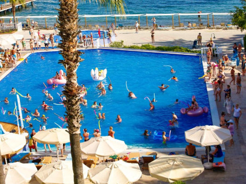 Fortezza Beach Resort
