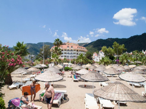 Fortuna Beach
