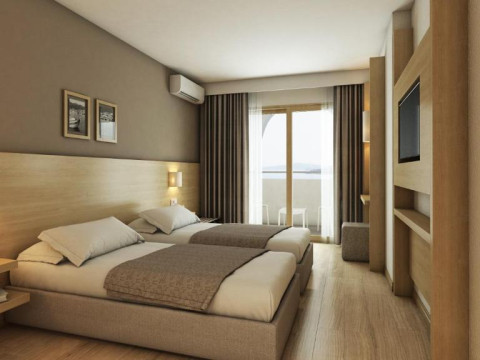 FORTUNA BEACH HOTEL