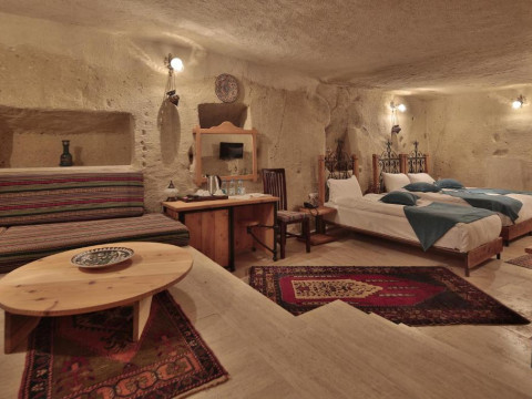 Fosil Cave Hotel