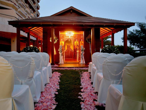 Four Seasons Hotel