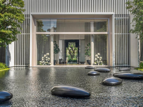 Four Seasons Hotel Bangkok at Chao Phraya River