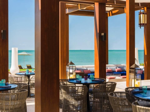 FOUR SEASONS RESORT DUBAI AT JUMEIRAH BEACH