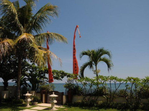Frangipani Beach