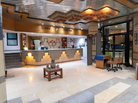GADDIS HOTEL SUITES AND APARTMENTS