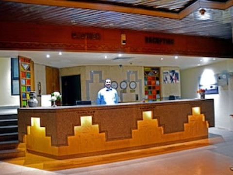 GADDIS HOTEL SUITES AND APARTMENTS
