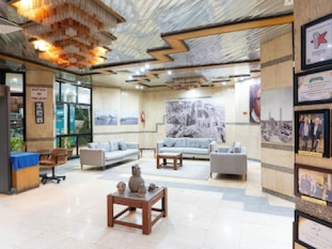 GADDIS HOTEL SUITES AND APARTMENTS
