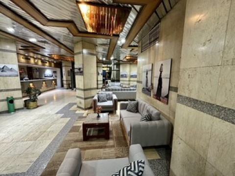 GADDIS HOTEL SUITES AND APARTMENTS