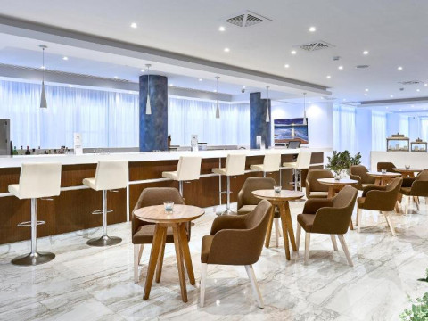 Gaia Sun N Blue Hotel