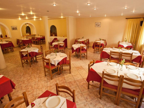 Galaxias & Eyan Hotel