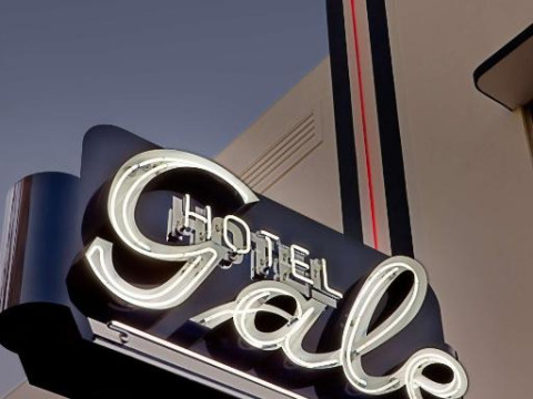 Gale South Beach, Curio Collection By Hilton