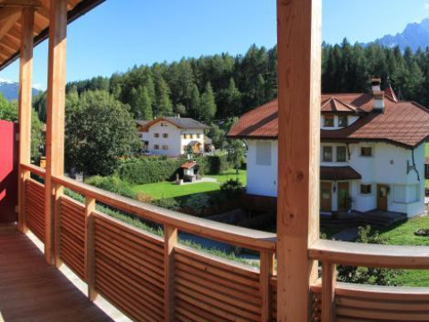Garni - Hotel Am Burghuegel
