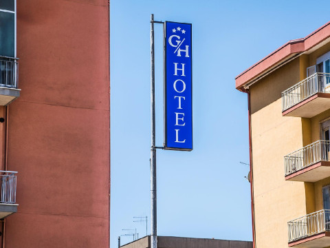 Gh Hotel & Restaurant