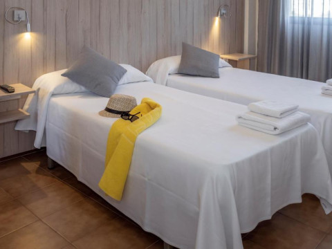 GHT TOSSA PARK APARTHOTEL (Tossa de Mar)
